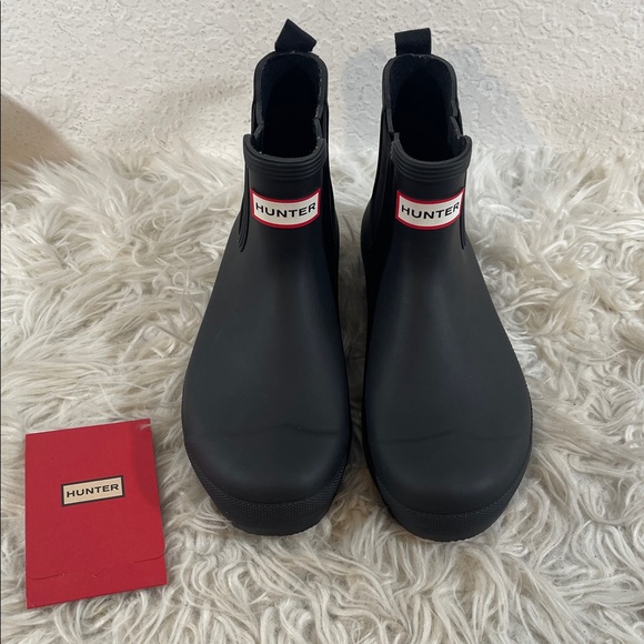 HUNTER Women's Original Chelsea Rain Boots Waterproof Size 7 Black New - Picture 3 of 16